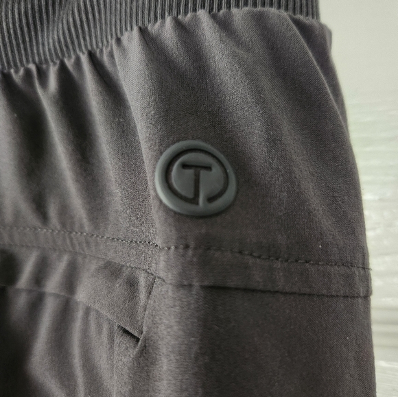 Talbots Lightweight Woven Stretch Straight Leg Crop Pants - Picture 7 of 9